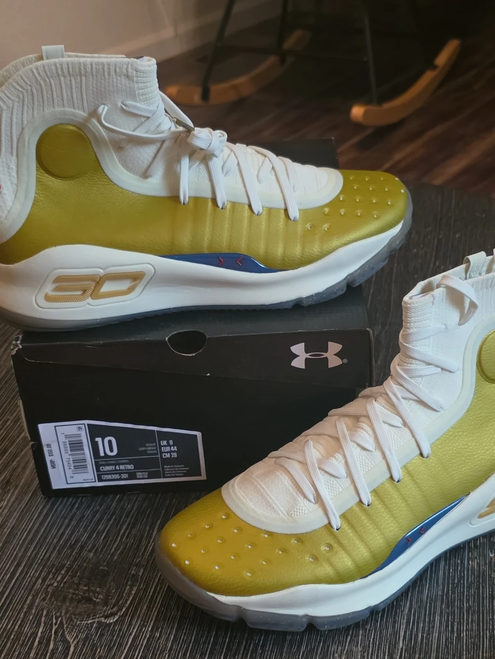 Under Armour Curry 4 Retro Shoes - Yellow & Black
